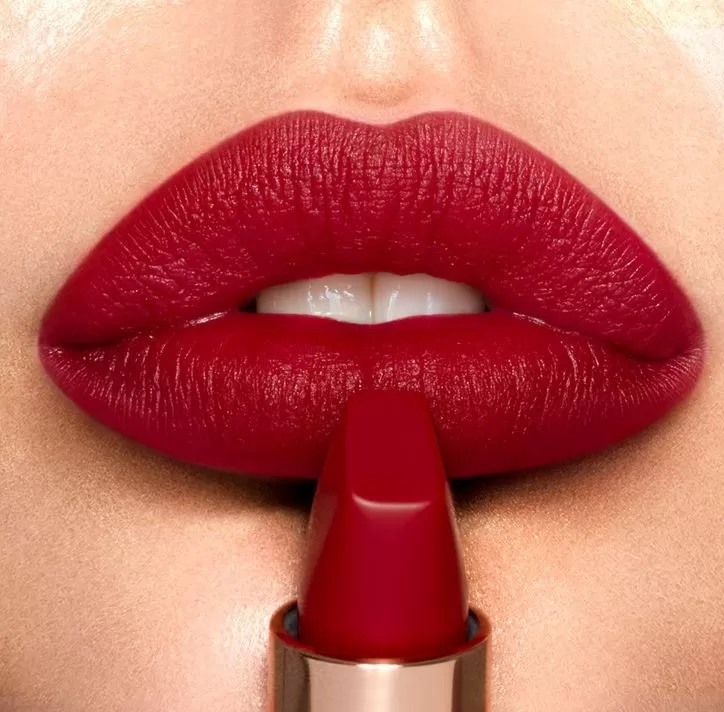 Which colour lipstick is more attractive 4 jpg